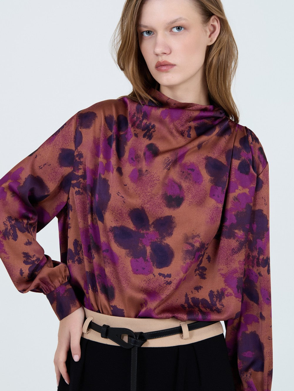 Blusa con stampa acquerello