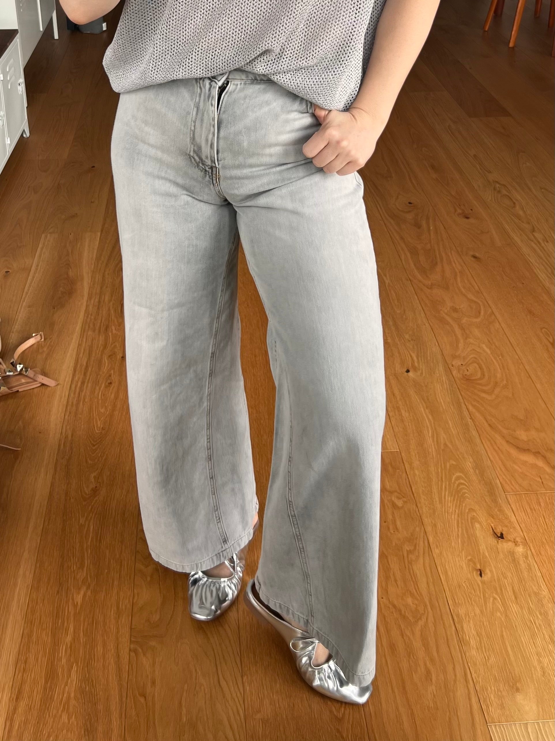 Graue Hose