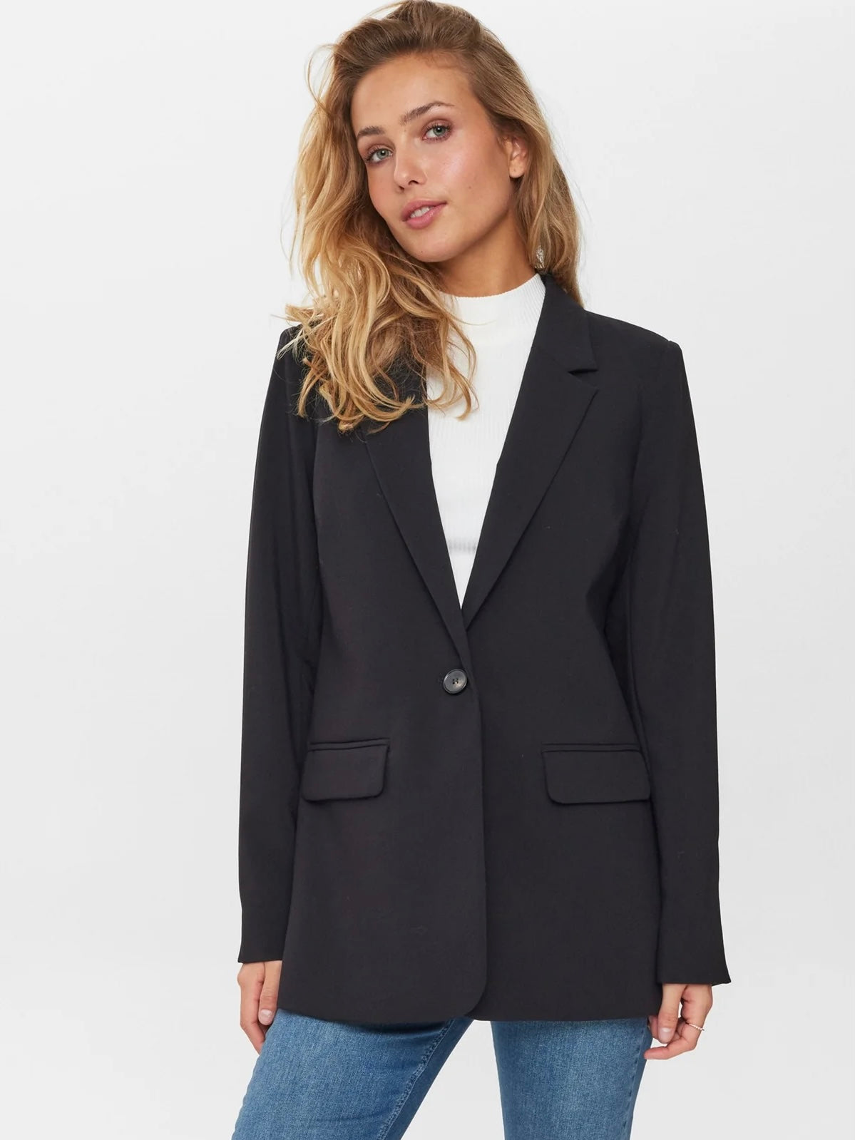 Nuronja Blazer