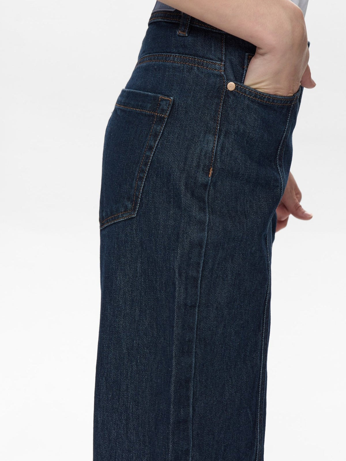 Nuberlin Jeans mit Ziernaht