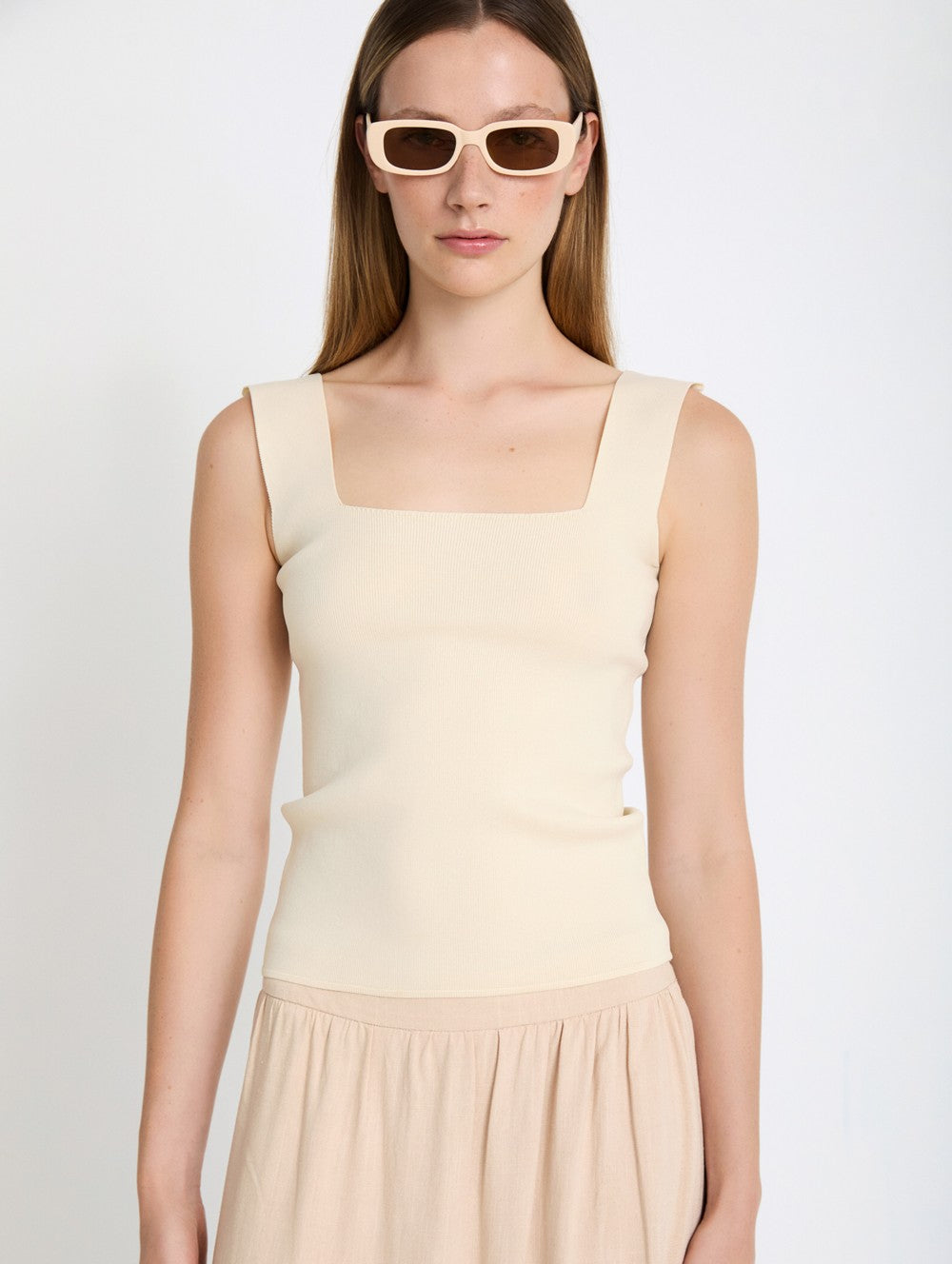 Top mit eckigem Ausschnitt