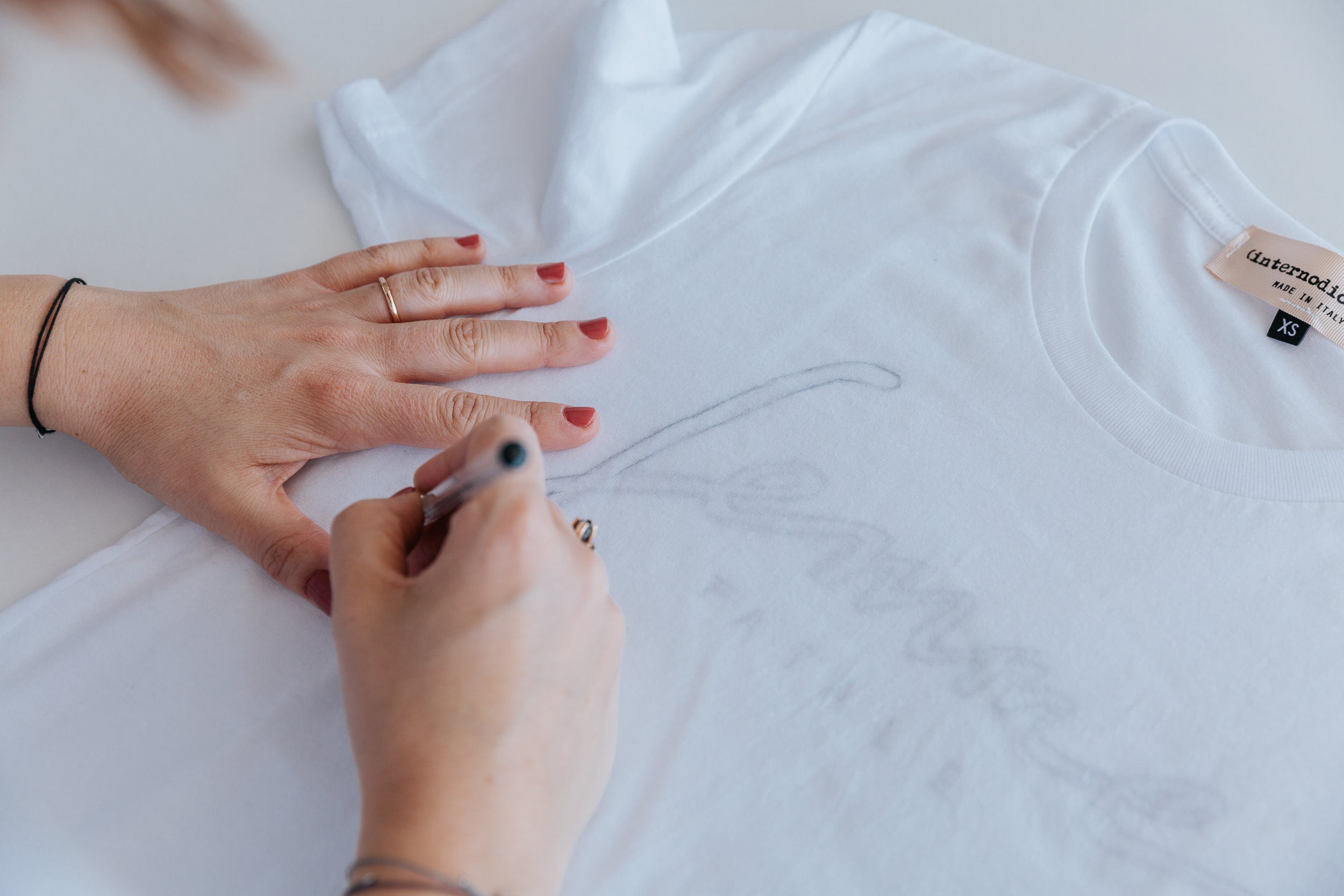 CUSTOMIZED TSHIRT JEWELS