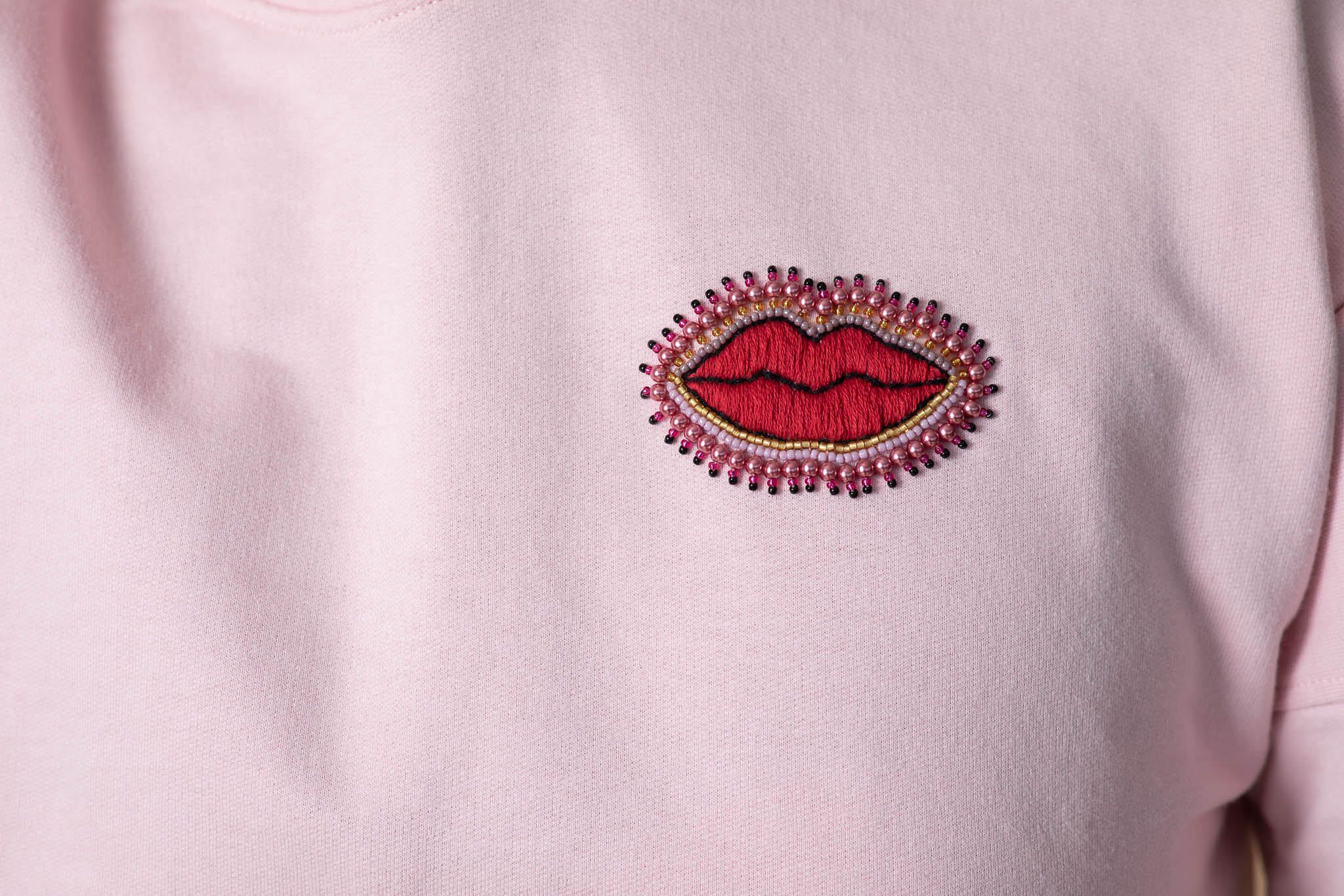 Pink LIPS CROPPED HOODIE