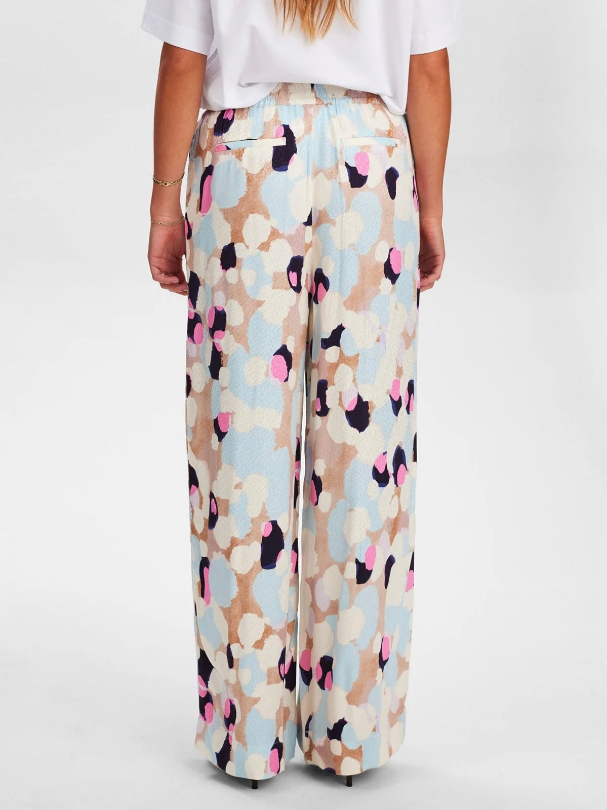 Nugracie Pant