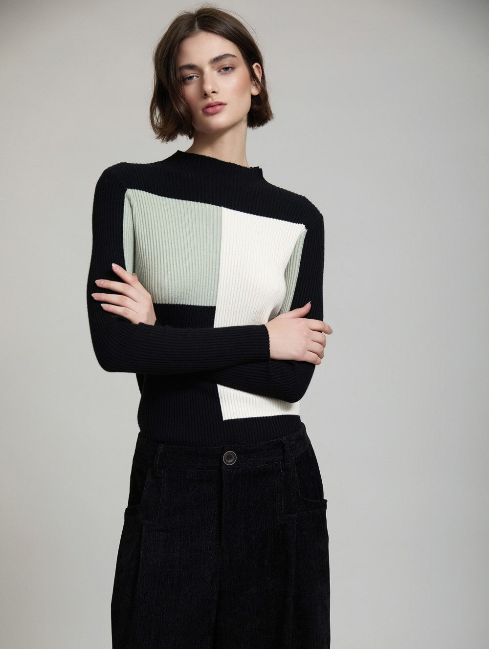 Colorblock Pullover