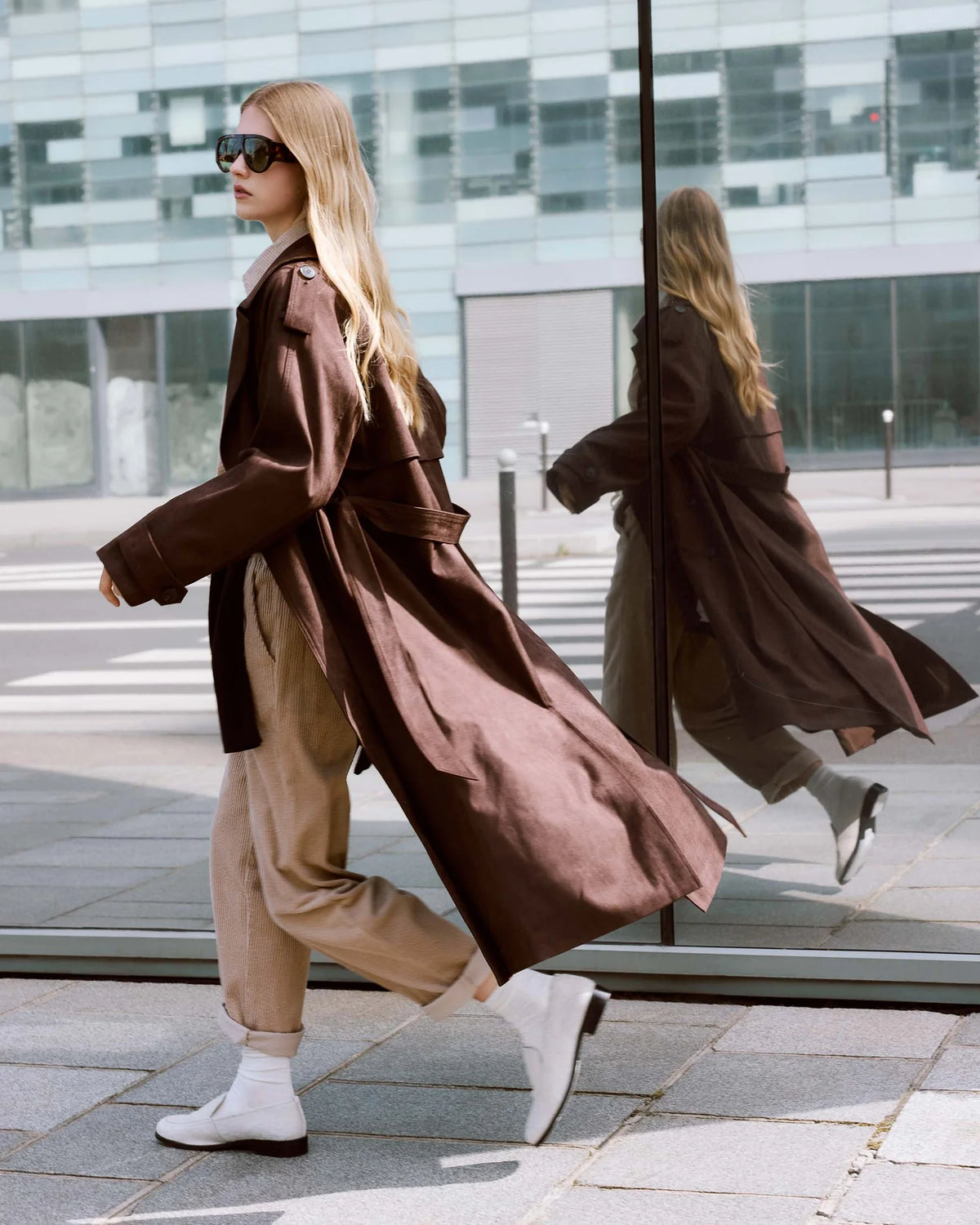 Astrid Trenchcoat aus Veloursleder
