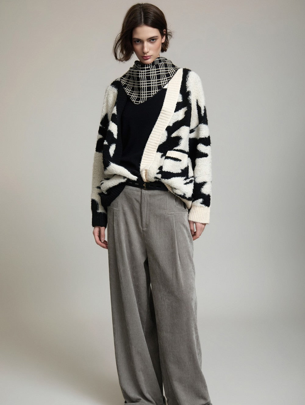Bouclé-Strick-Cardigan