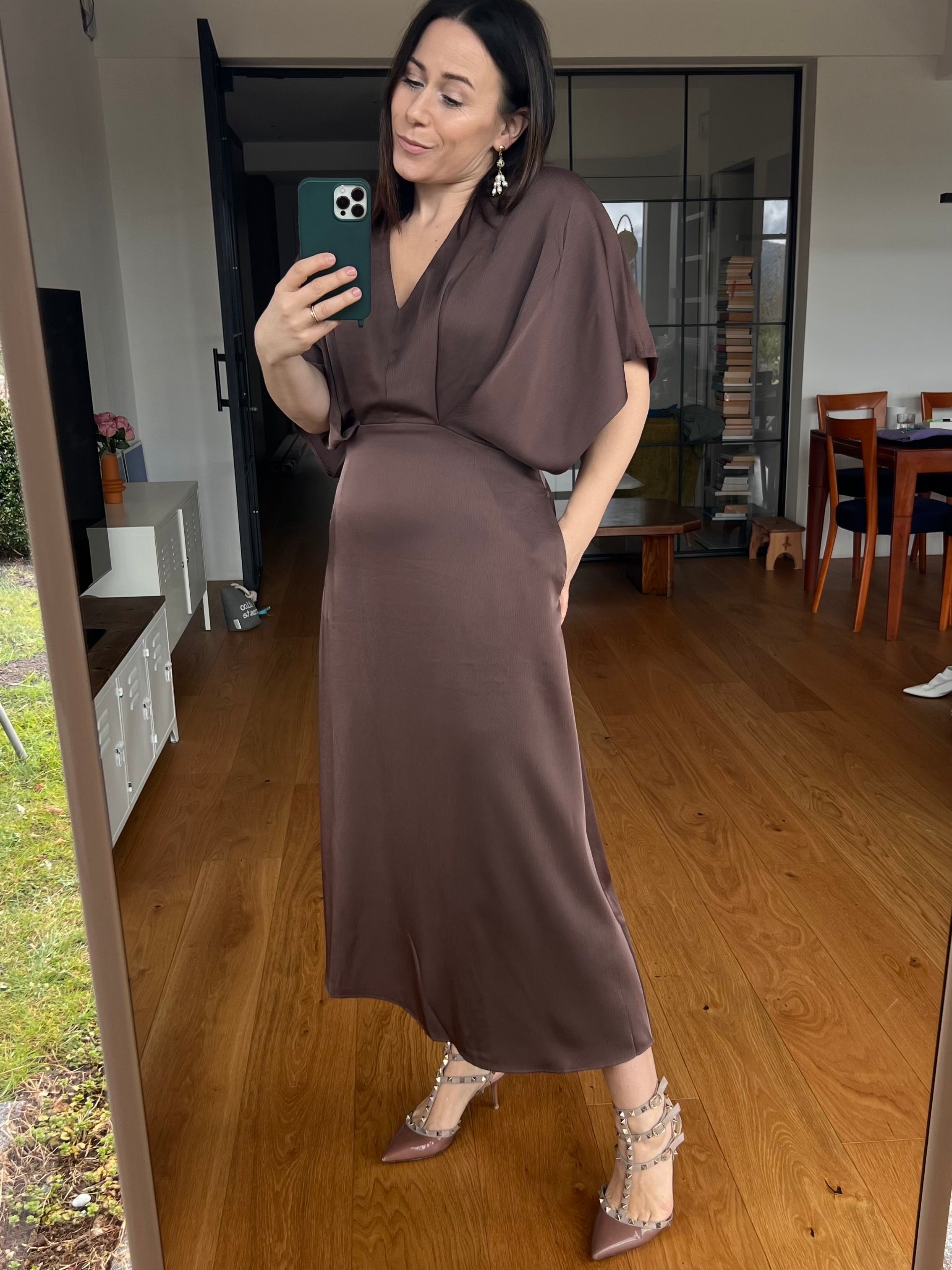 Nuivory Dress