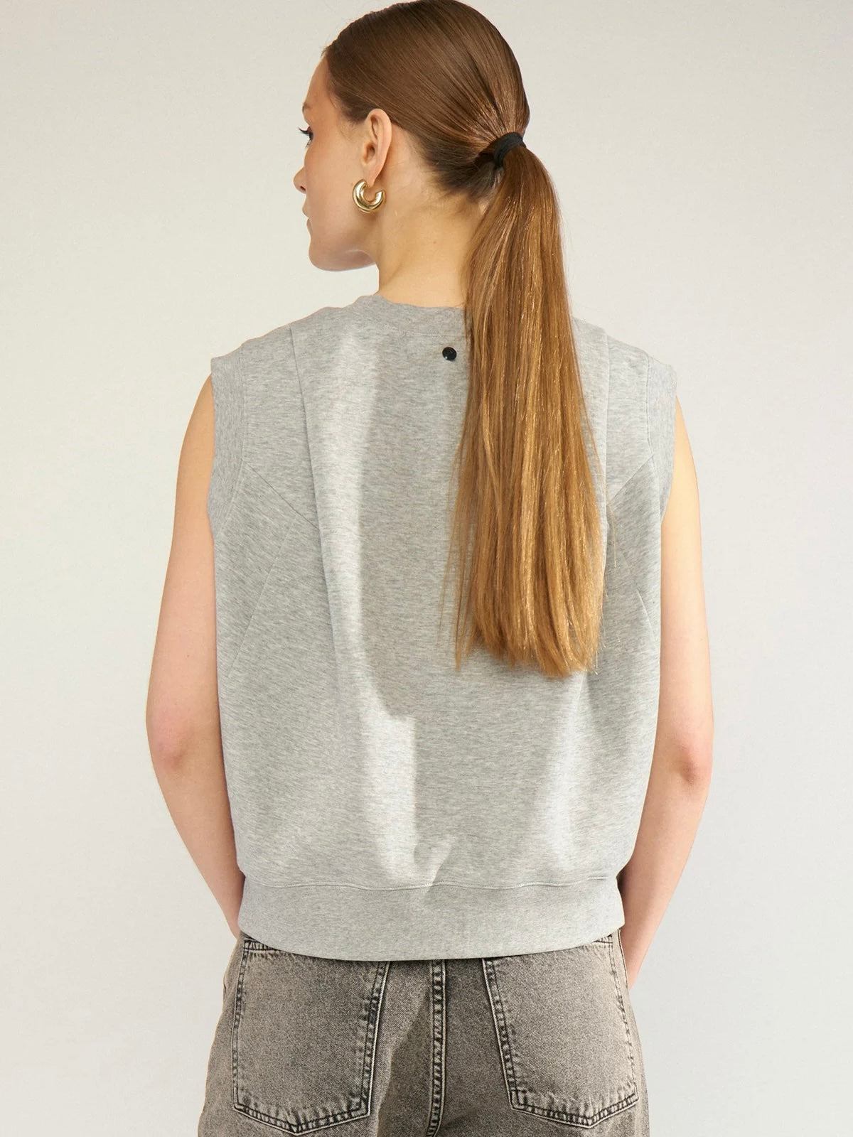 Nunathalie Vest