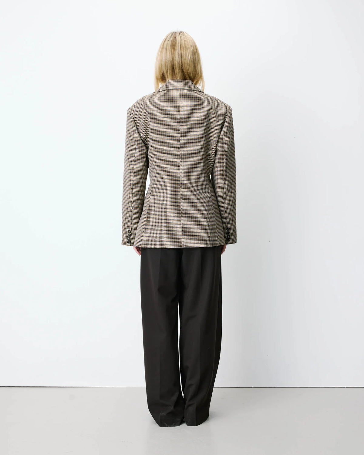 Blazer Almond