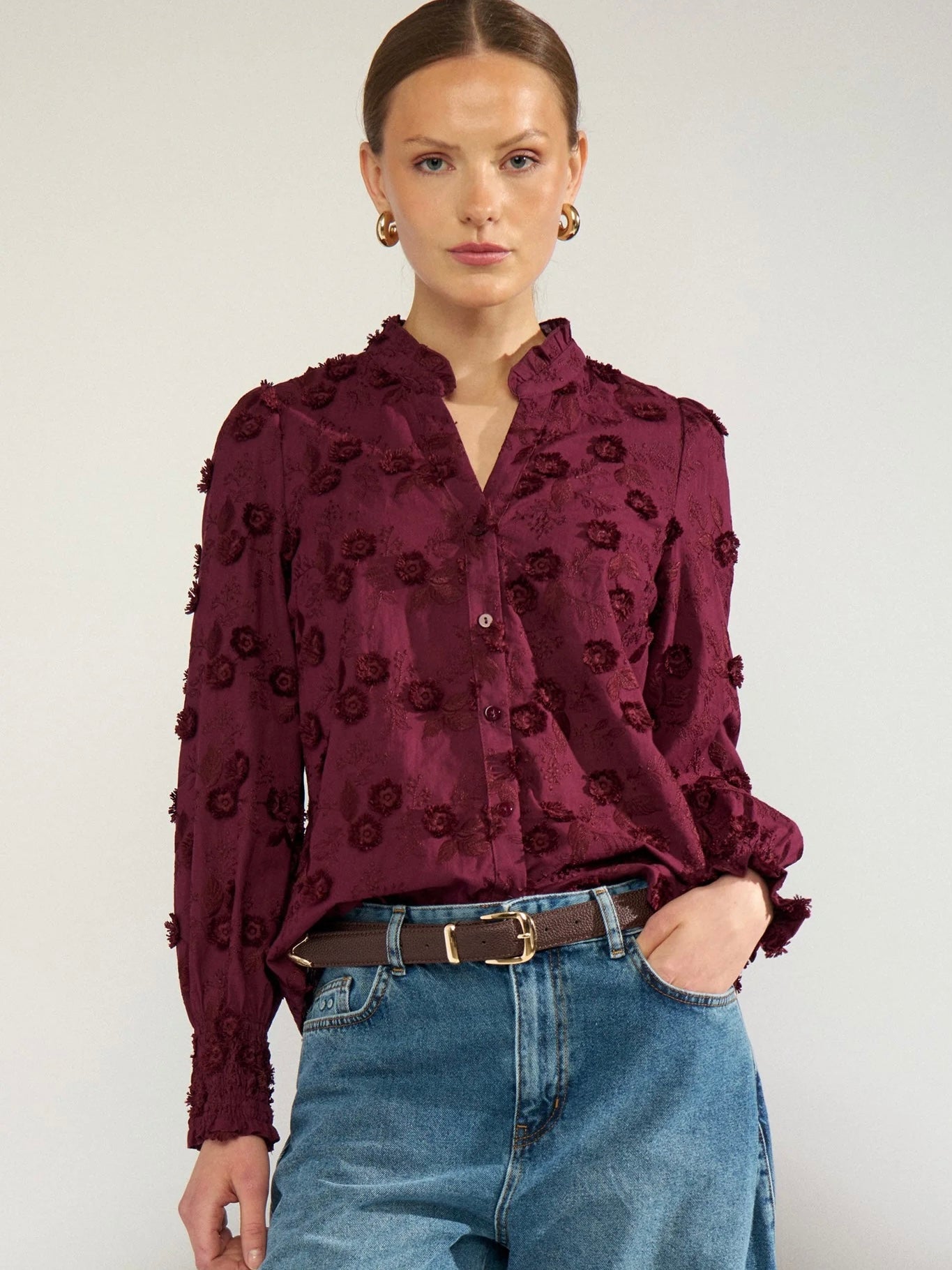 Nualenea Bluse