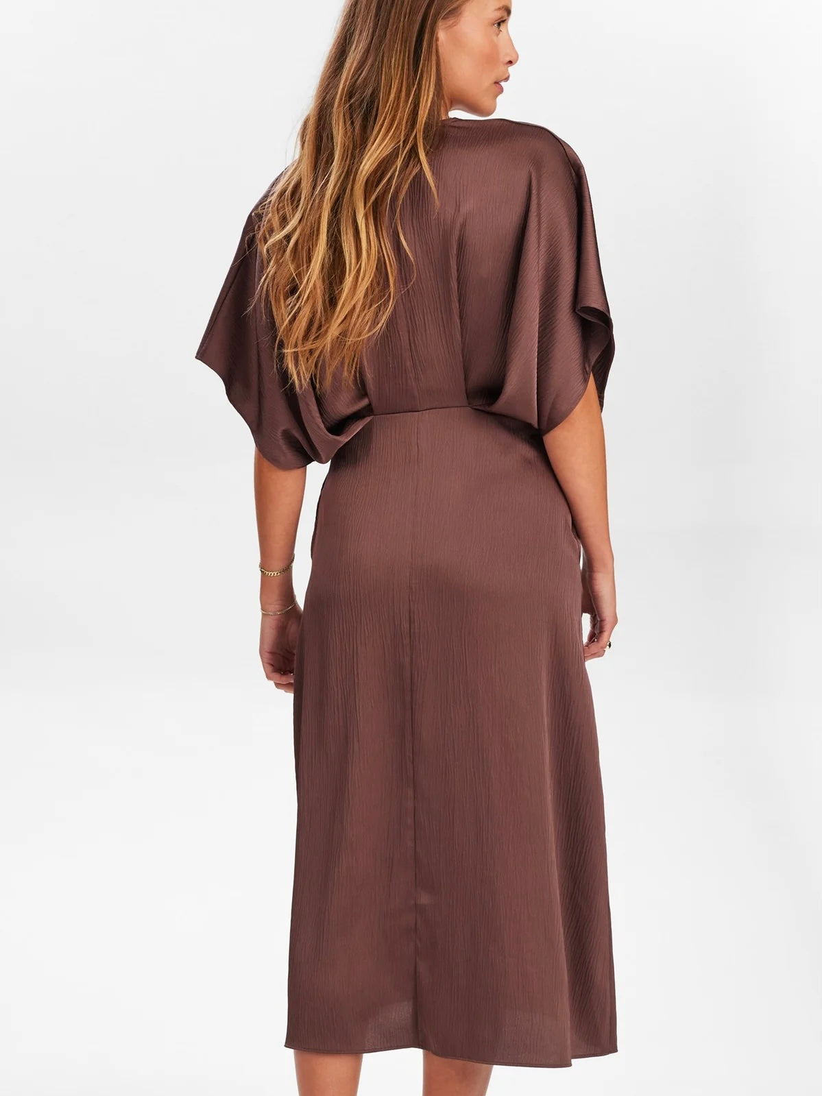Nuivory Dress
