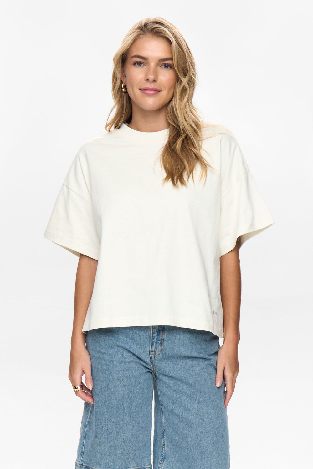 NuWonder Tshirt
