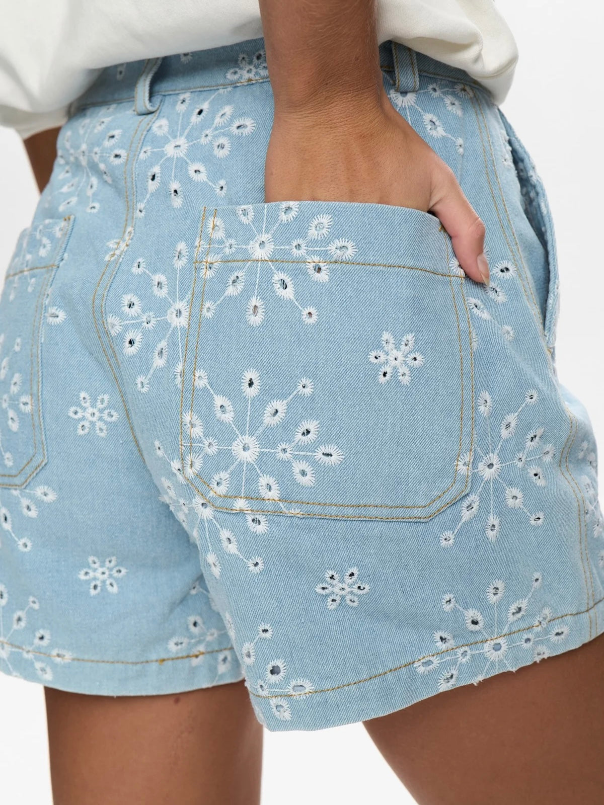 Shorts Nudelilah
