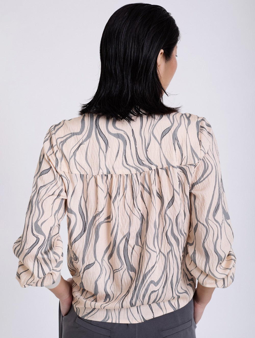 Blusa con stampa acqua