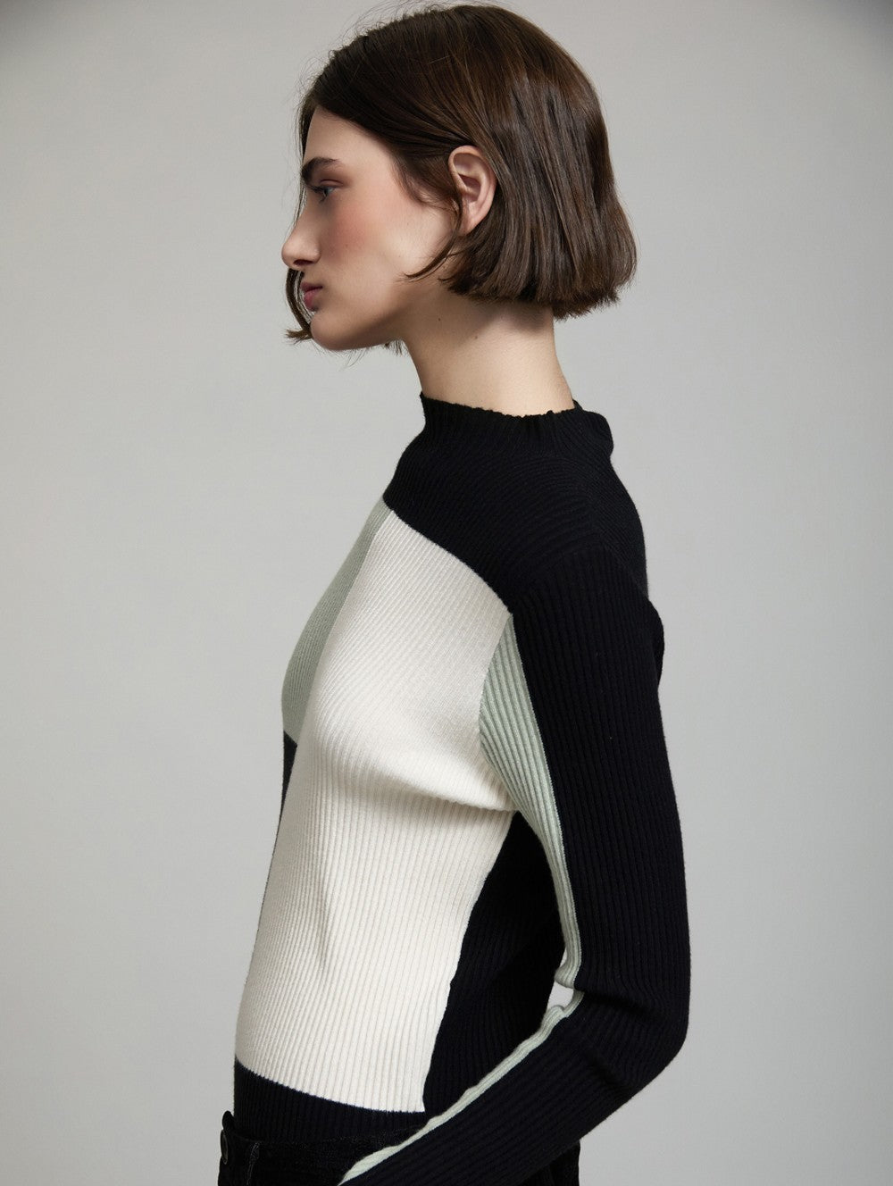 Colorblock Pullover