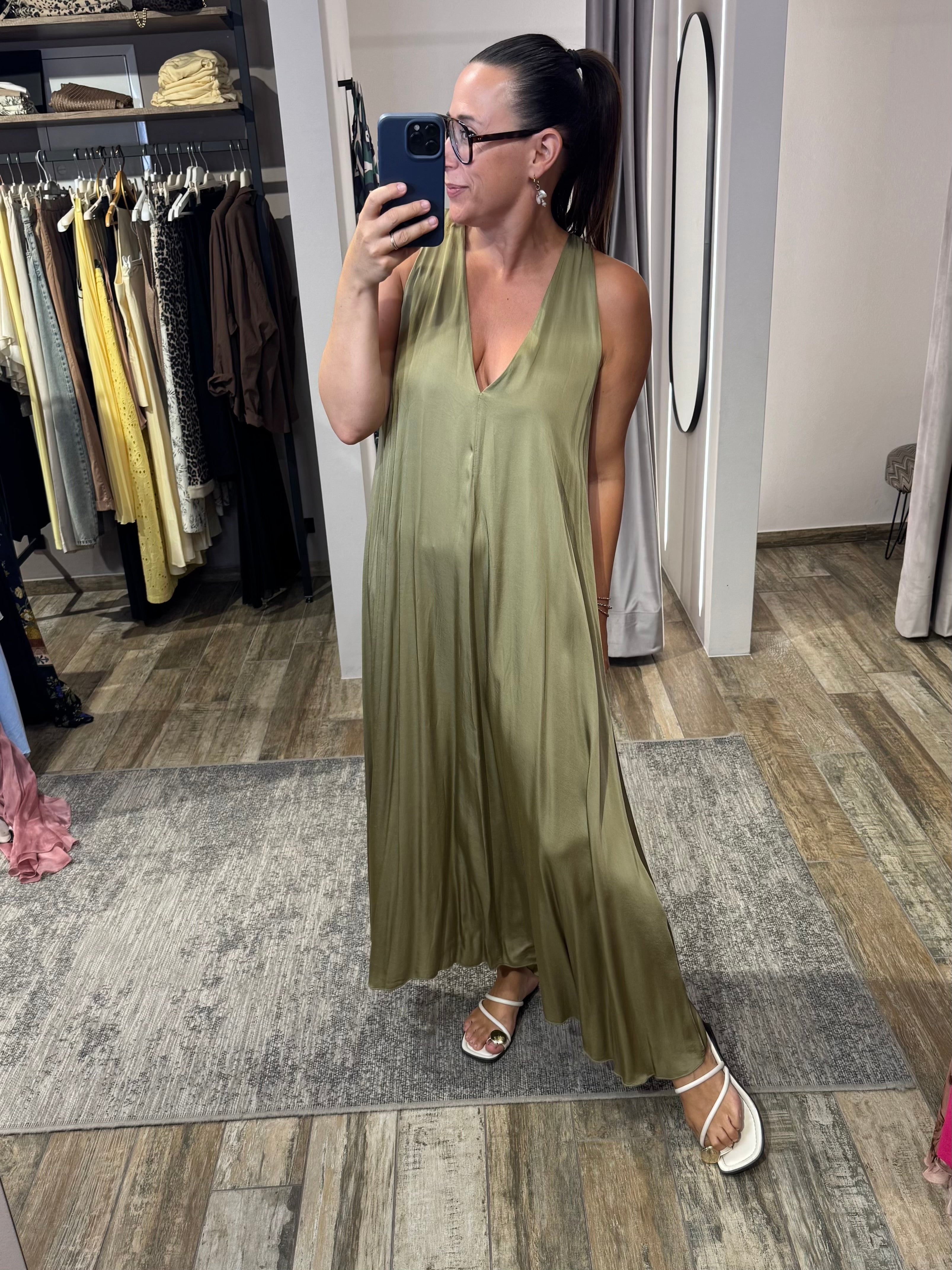 maxi kleid mit v-ausschnitt