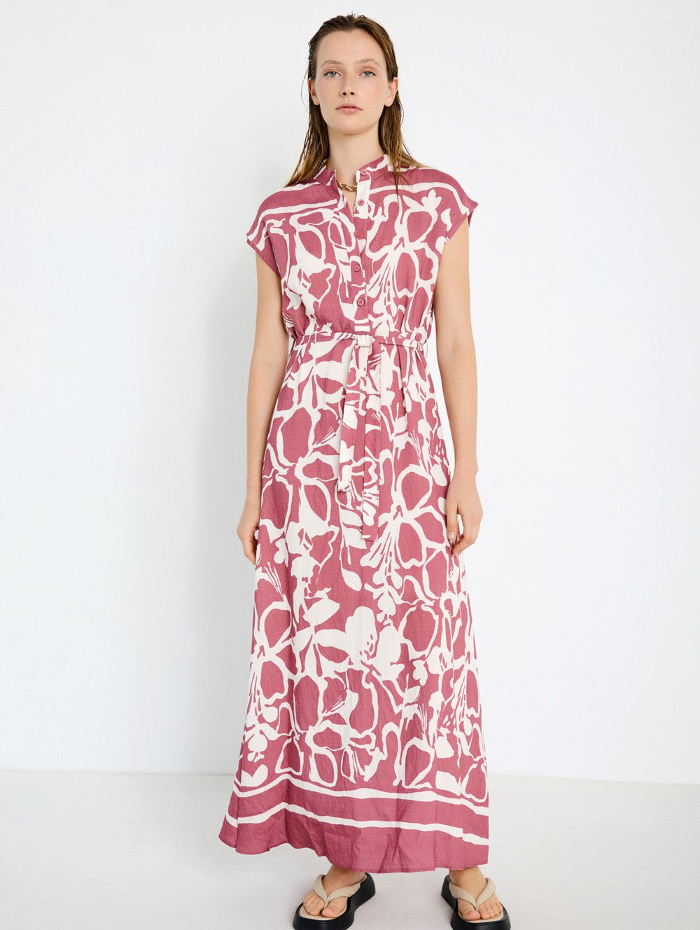 Kleid mit floralem Print