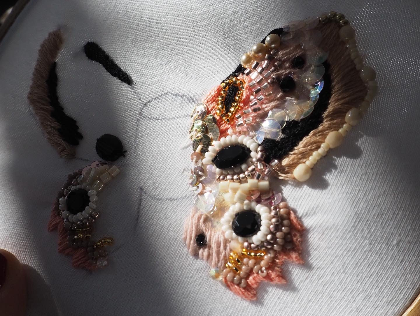 Maglietta con farfalla chic